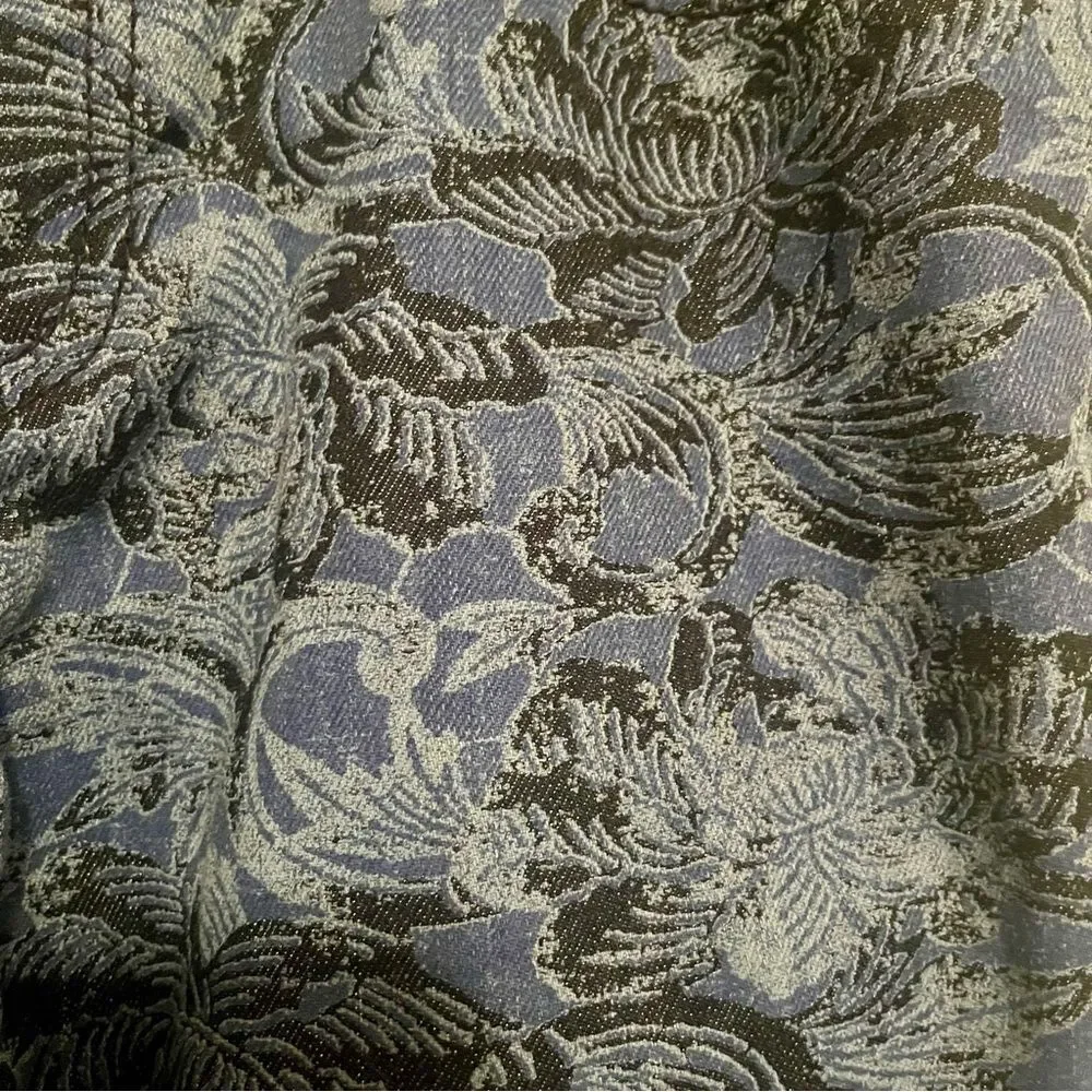 ✨ Tory Burch Super Skinny Floral Jacquard Jeans – Size 28 ✨